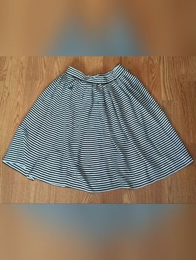 Liz Claiborne Skirt